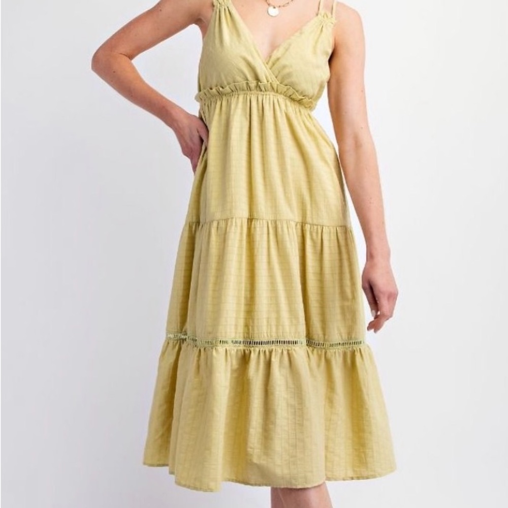 Easel Women’s Tiered Lime Sundress